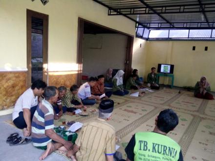 Sosialisasi Pemanfaatan Lahan dan Pembuatan Pestisida Nabati